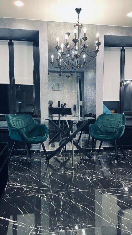 Apartment Luxury Design In The Center Of *