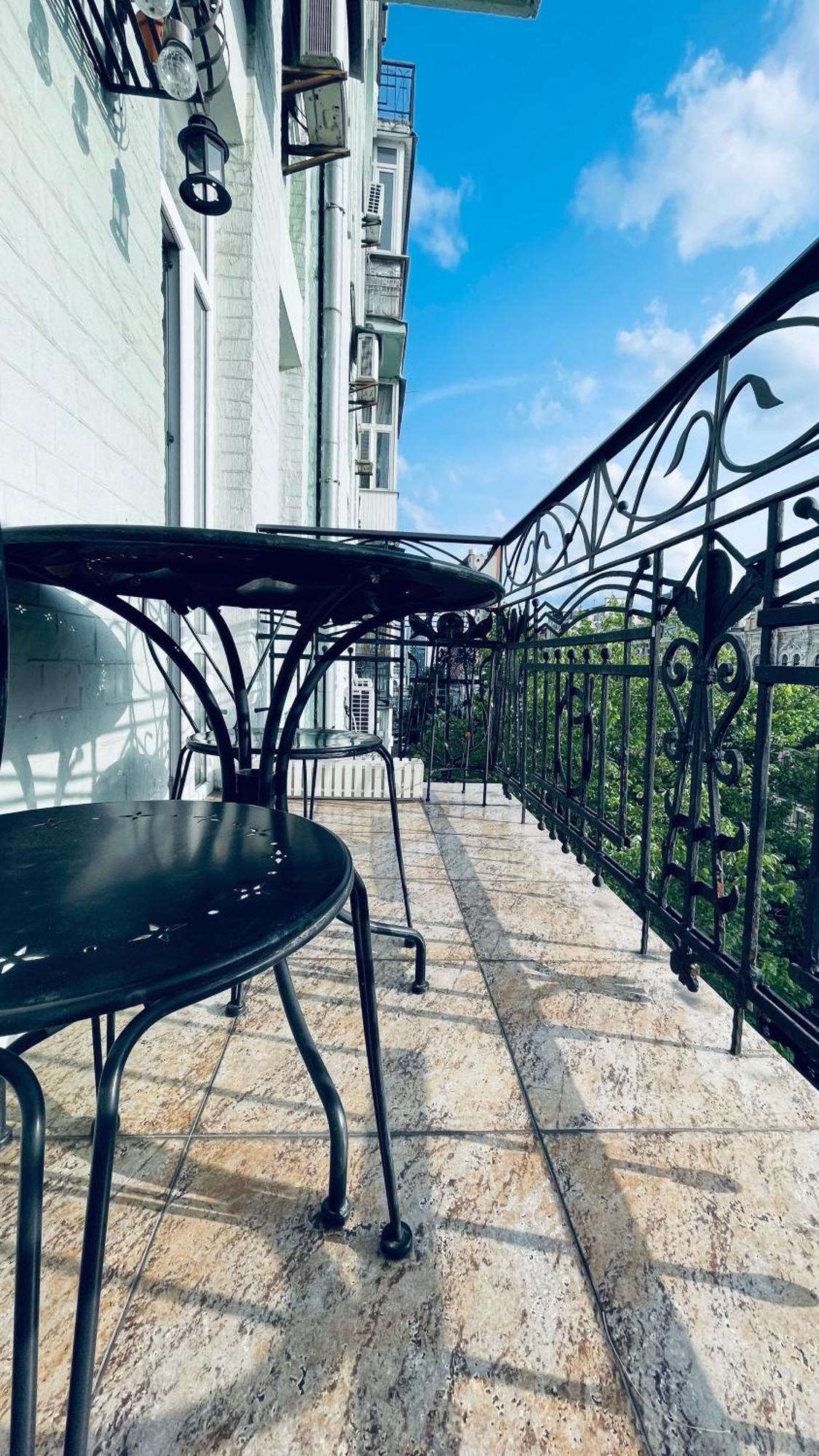 Luxury Design In The Center Of