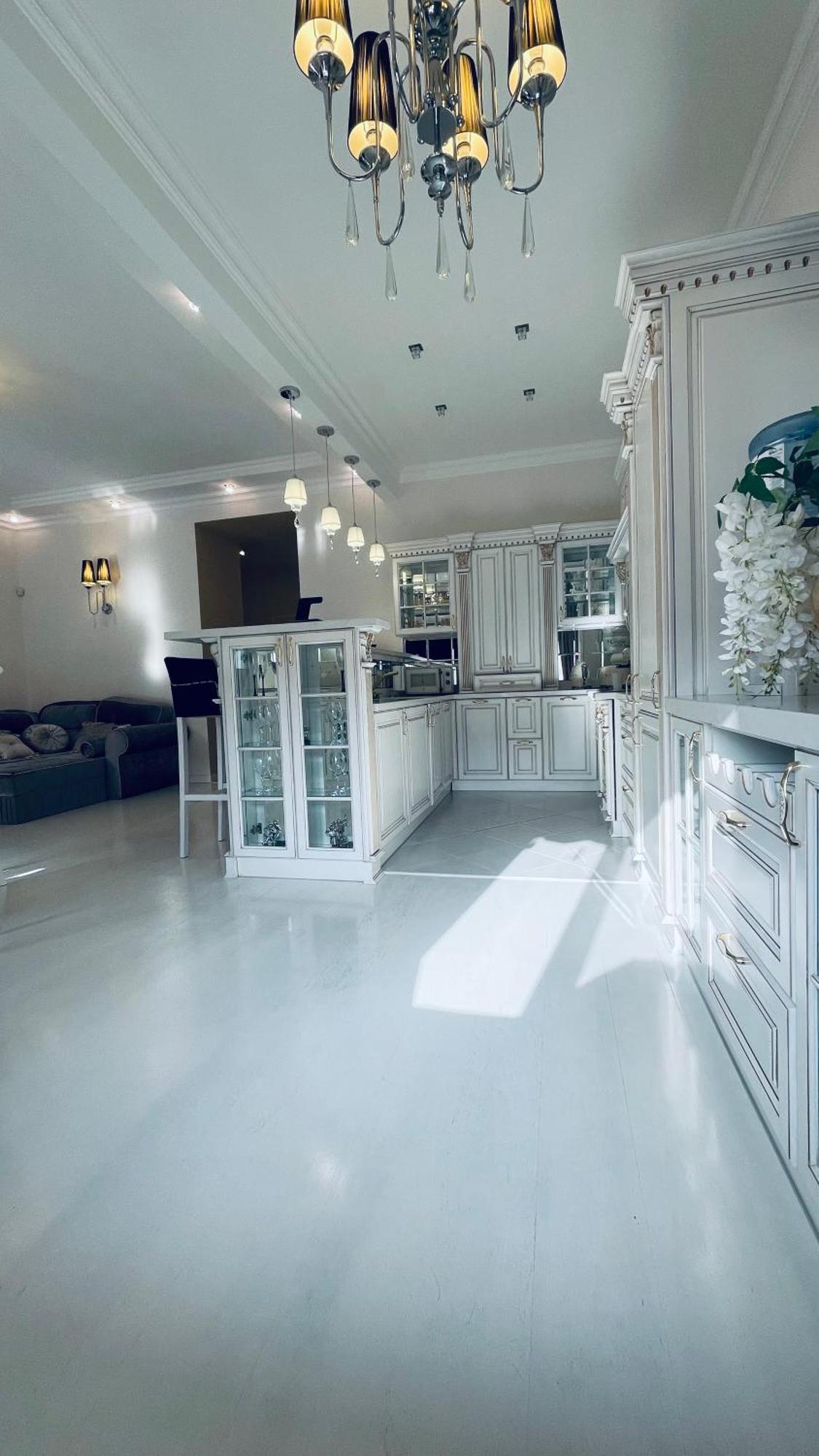 Апартаменты Luxury Design In The Center Of