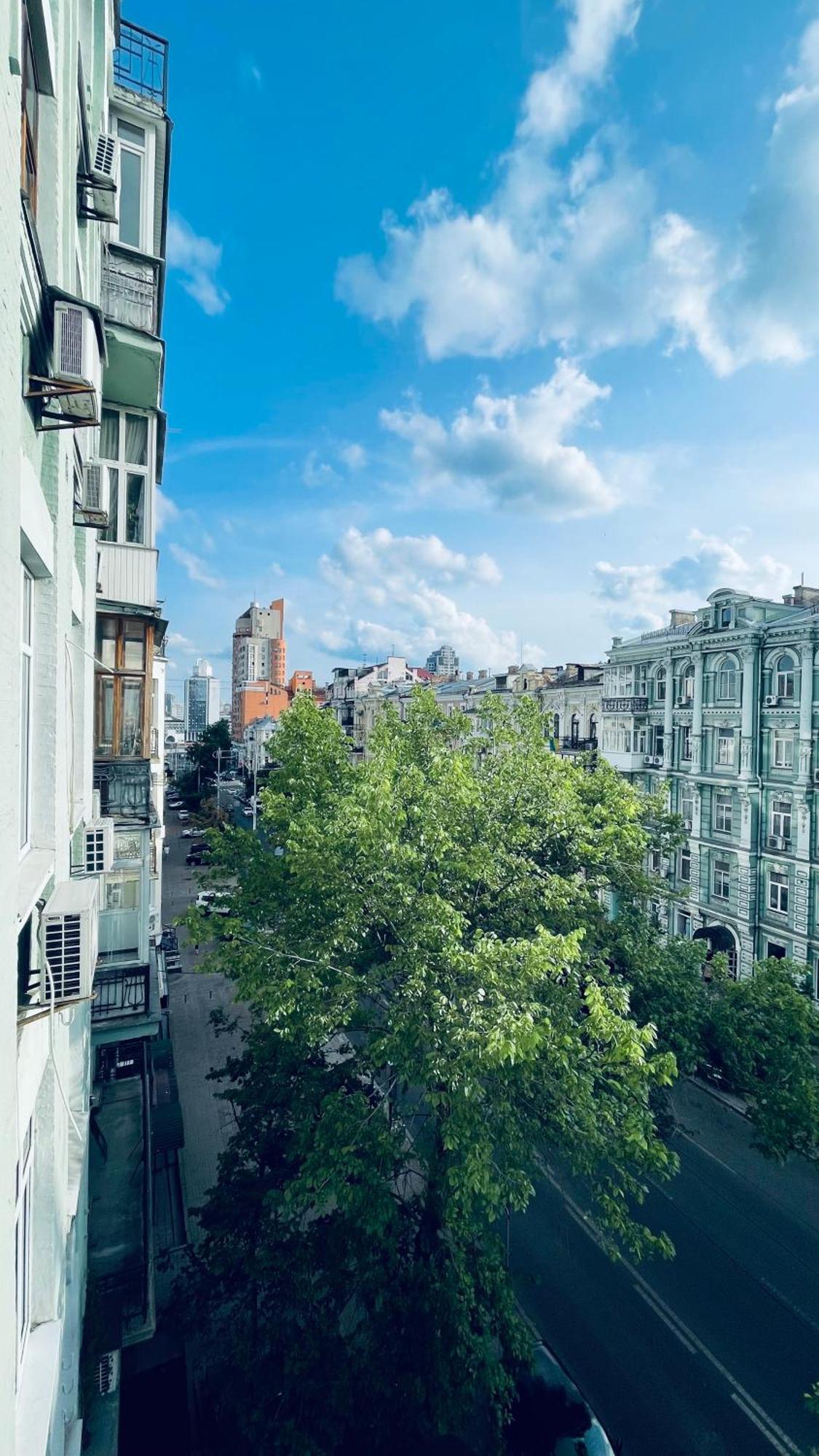 Luxury Design In The Center Of Апартаменты Киев