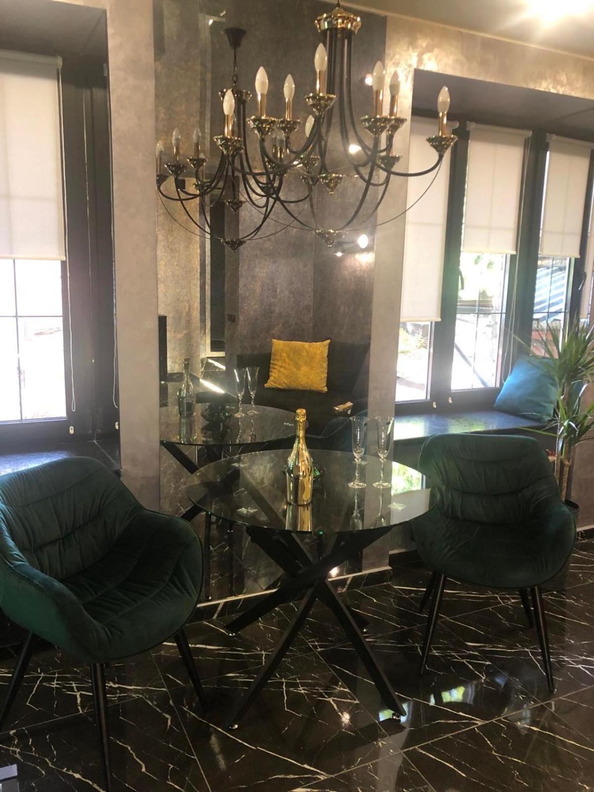 Luxury Design In The Center Of