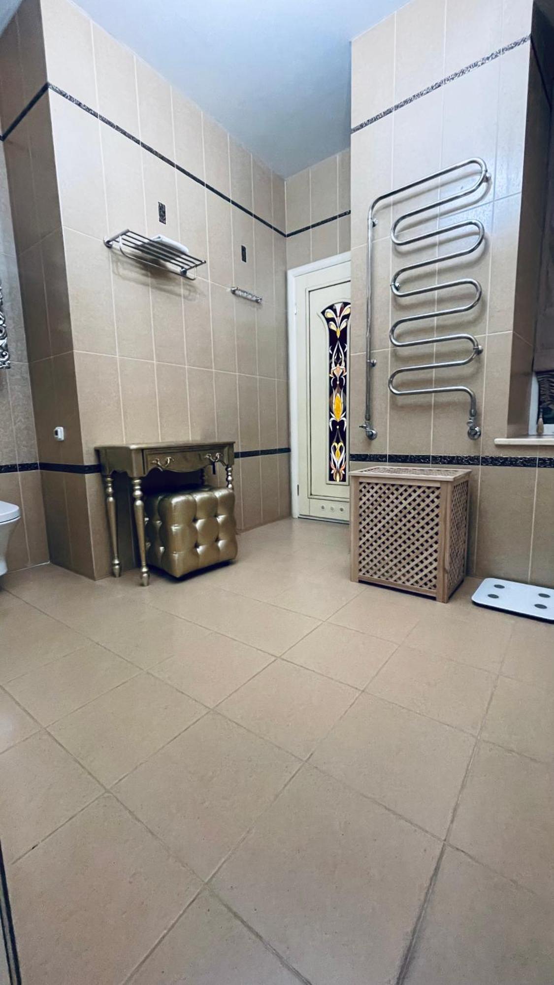Luxury Design In The Center Of Apartament